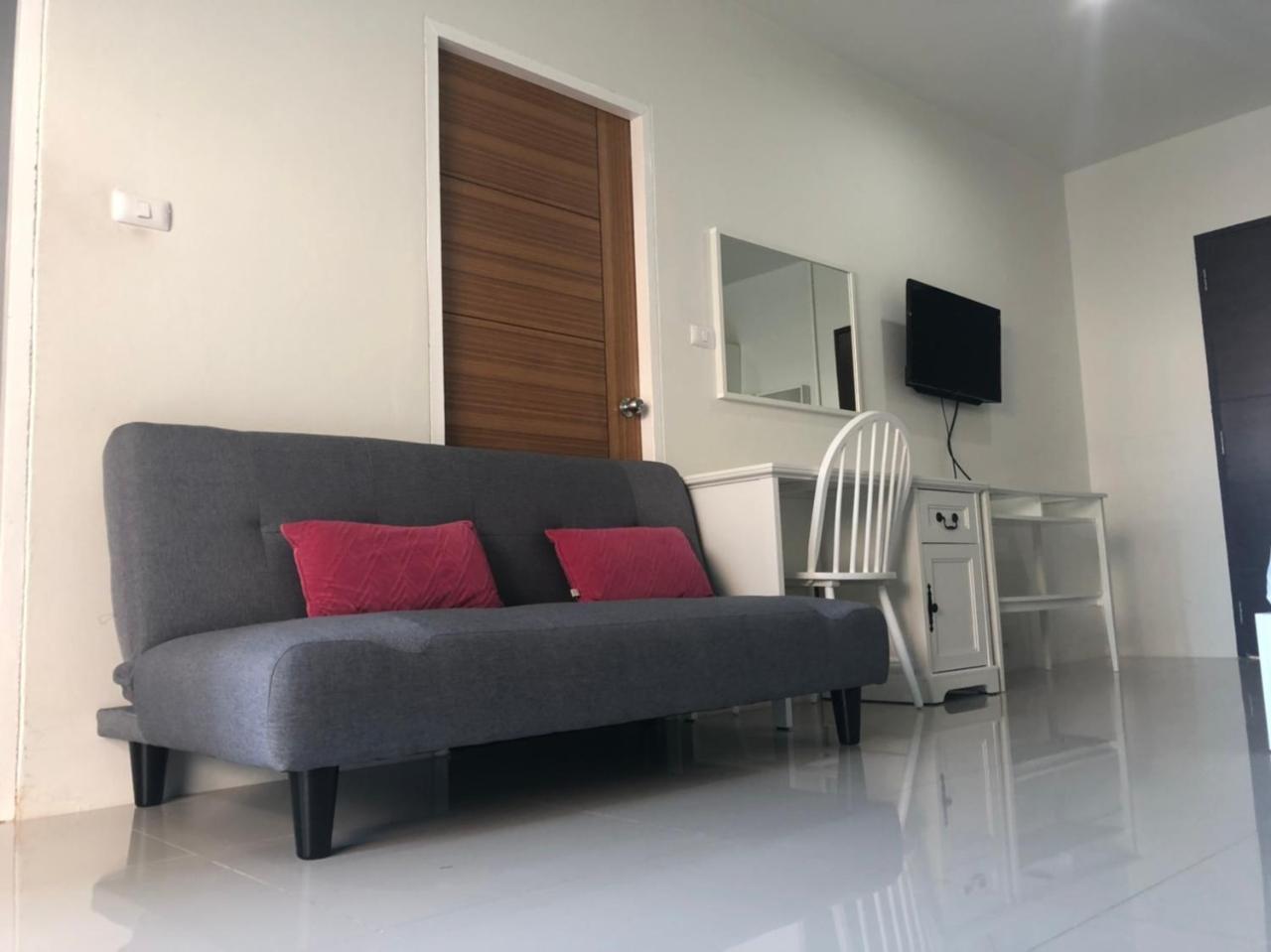 Khao Oat Airport Hotel Nai Yang Beach Exterior foto